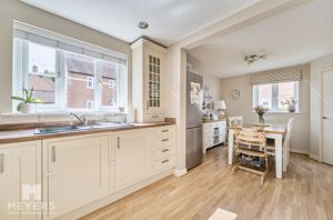 Photo 20- click for photo gallery